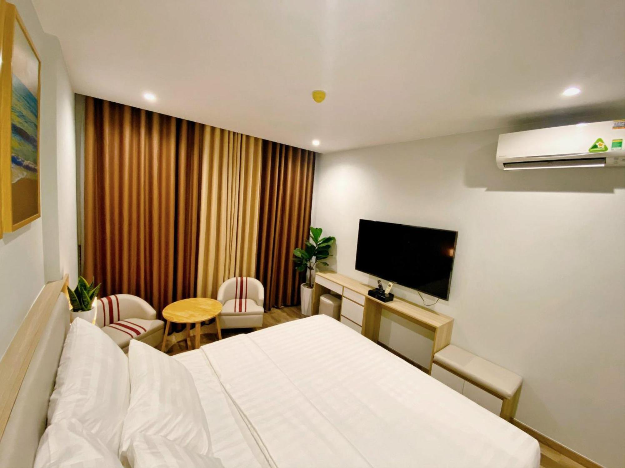 Vu Gia Hotel Duong Dong Exterior foto
